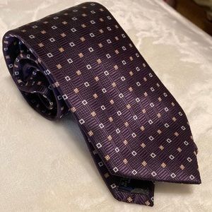 Versa dark purple tie